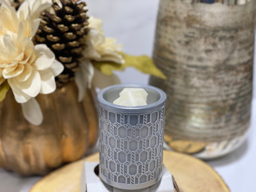Pluggable Wax Melt Warmer - Grace+Love Candle Co.